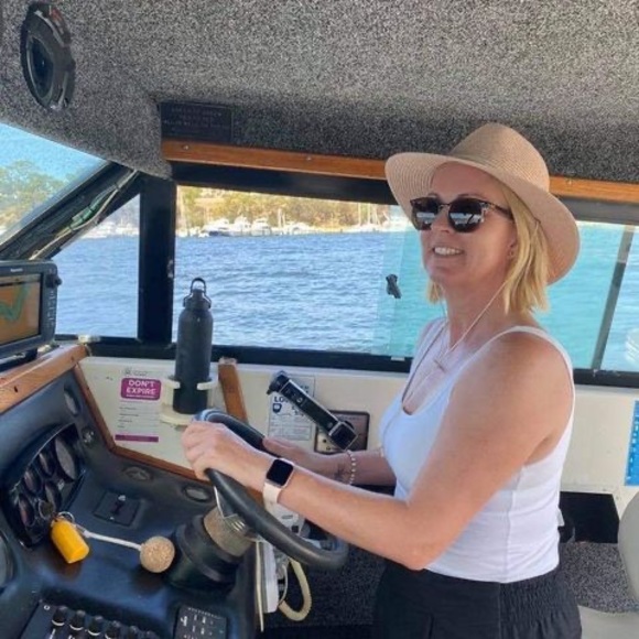 Renee Notman - Poshmark Profile Picture of Renee Notman (@notman6) on Poshmark