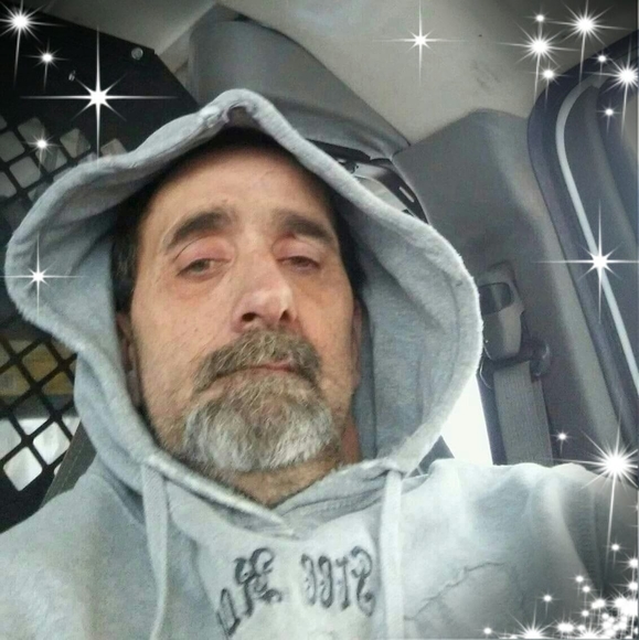 Profile Picture of David Warner (@wdave028) on Poshmark