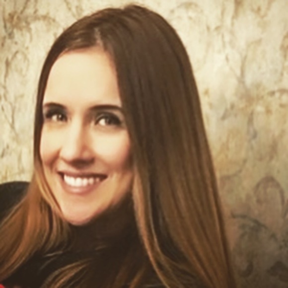 Blanca Giraldez - Poshmark Profile Picture of Blanca Giraldez (@blancagiraldez) on Poshmark