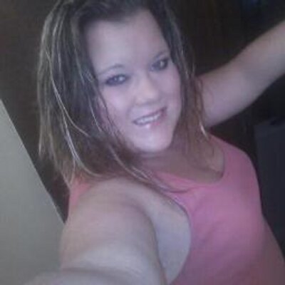Profile Picture of Amy Fultz (@Songbirdflys) on Twitter