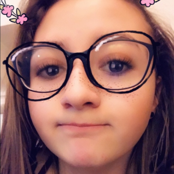 Profile Picture of Kaija Kaikkonen (@kaija_k) on Poshmark