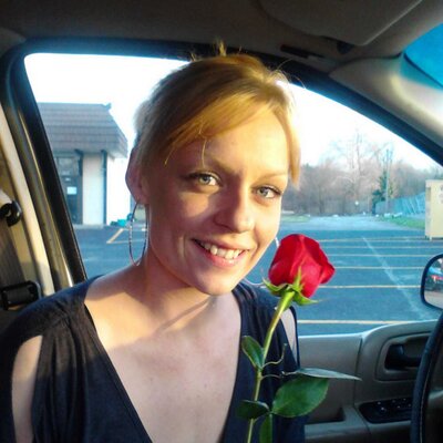 Profile Picture of Valerie Spangler (@valerie1adam) on Twitter