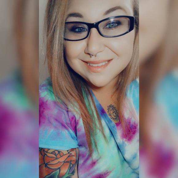 Profile Picture of Coree Gatewood (@naygo8918) on Poshmark