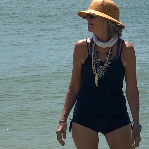 Profile Picture of Cher Lowther (@mimbreswoman) on Poshmark