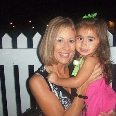 Profile Picture of Nikki Locklear (@nikkilocklear78) on Twitter