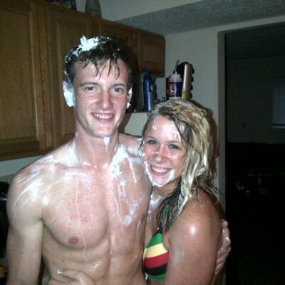 Profile Picture of Ali Simpson (@BIGfreakkinAL) on Twitter