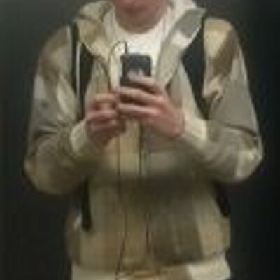 Profile Picture of Lisa Lowery (@Styxiaplowf763) on Twitter