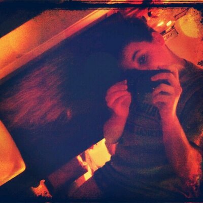 Profile Picture of Ciara Poder (@hooks_girl) on Twitter