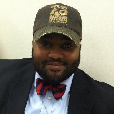 Profile Picture of Joseph Jones (@BrwnSugarBowtie) on Twitter