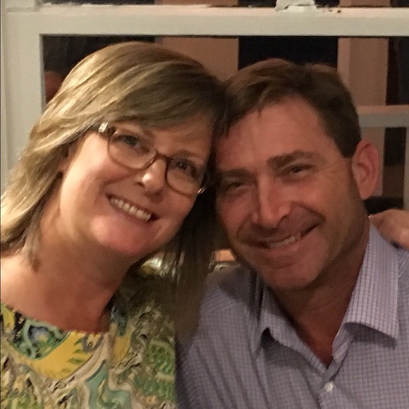 Profile Picture of Cindy Willenborg (@willenborgc) on Poshmark