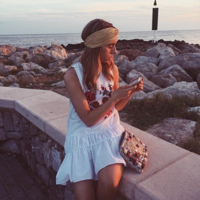 Profile Picture of Leah Higgins (@leahhigginsx) on Twitter