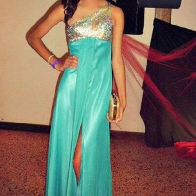 Profile Picture of Issa Marie De Jesús (@IssaMarieDeJess) on Twitter