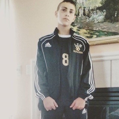 Profile Picture of Lol Bye (@brianvallone9) on Twitter