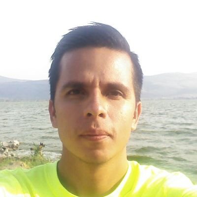 Profile Picture of Hector Esparza (@esparzacuriel) on Twitter