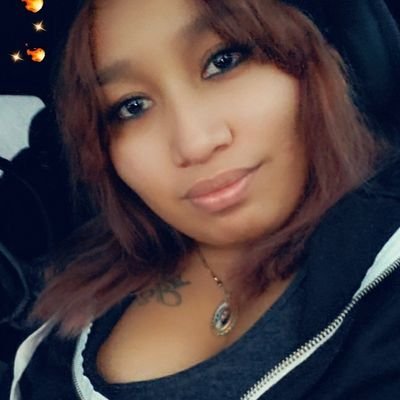 Profile Picture of Lisette Leon (@lisette0120) on Twitter