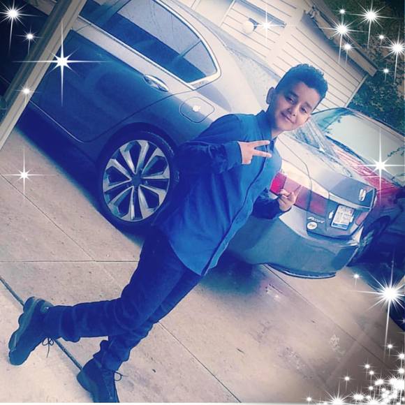 Profile Picture of Ahmed Abdullah (@ahmedabdulla686) on Poshmark