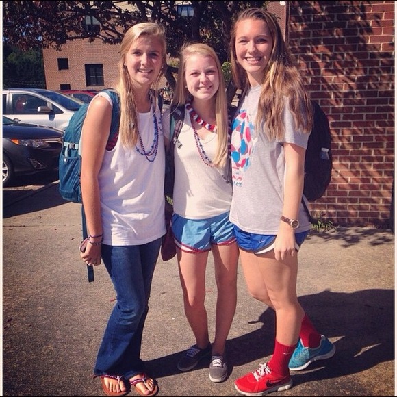 Profile Picture of Allie Debevec (@allie_d5) on Poshmark