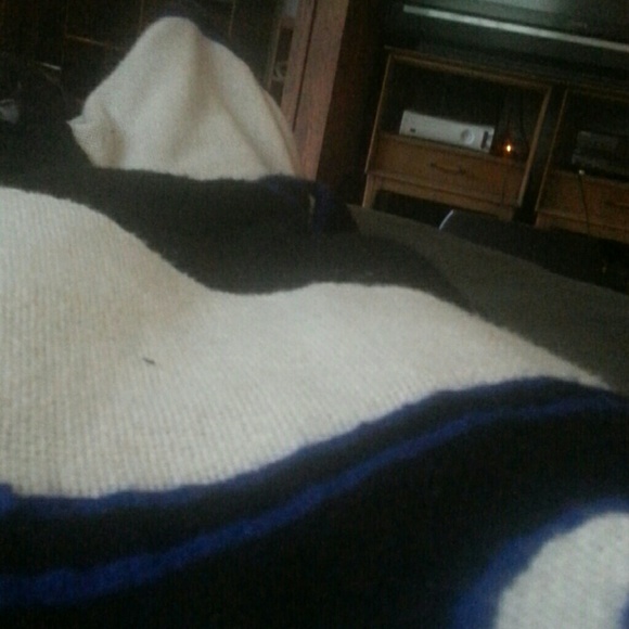 Profile Picture of Ian Wulf (@iwulf37) on Poshmark