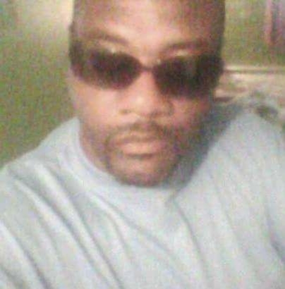 Profile Picture of Ray Bell (@raymondbellsr) on Poshmark
