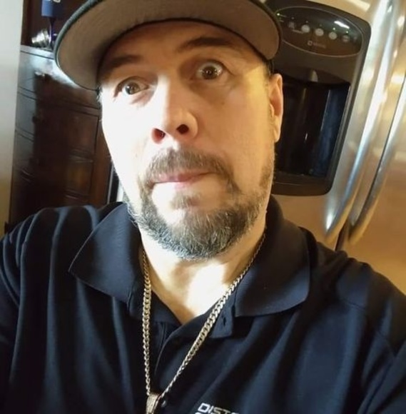 Profile Picture of Alex Monarrez (@alexmonarrez127) on Poshmark