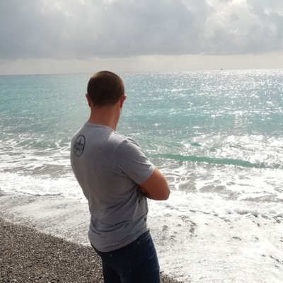 Profile Picture of Vladimir Yakovlev (@VladimirVovaja) on Twitter