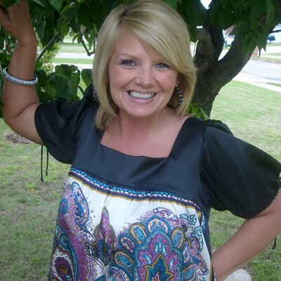 Profile Picture of Cindy Arnold (@cindyarnold) on Twitter