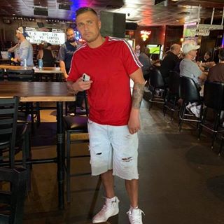 Profile Picture of Aarron Puckett (@aarron.puckett) on Facebook