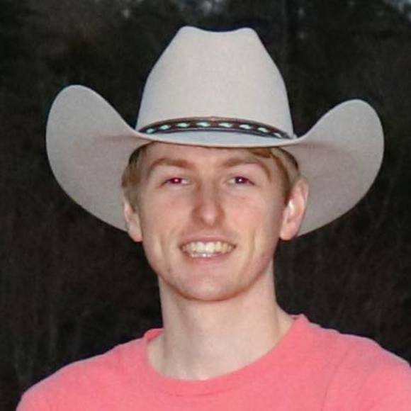 Profile Picture of Corbin Feauto (@cotuaef) on Poshmark