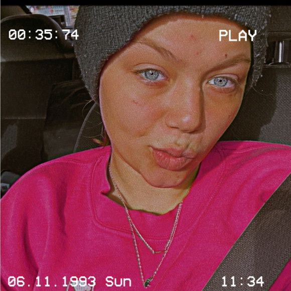 Profile Picture of Kylee Brooks (@kyleebrooks689) on Poshmark