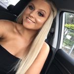 Profile Picture of Stephanie (@stephhalford) on Instagram