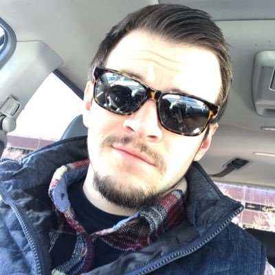 Profile Picture of Justin T Hoyle (@DaWhiteKid123) on Twitter