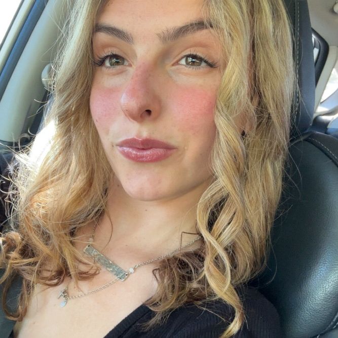 Profile Picture of Isabella (@isabella_piccirilli) on Tiktok