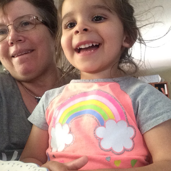 Profile Picture of Daniela Deliman (@delimandaniela) on Poshmark