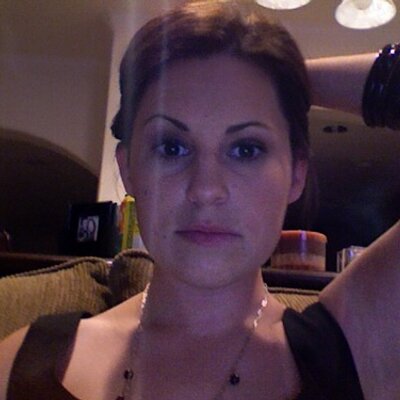 Profile Picture of Tara Sinclair (@licensingirl) on Twitter