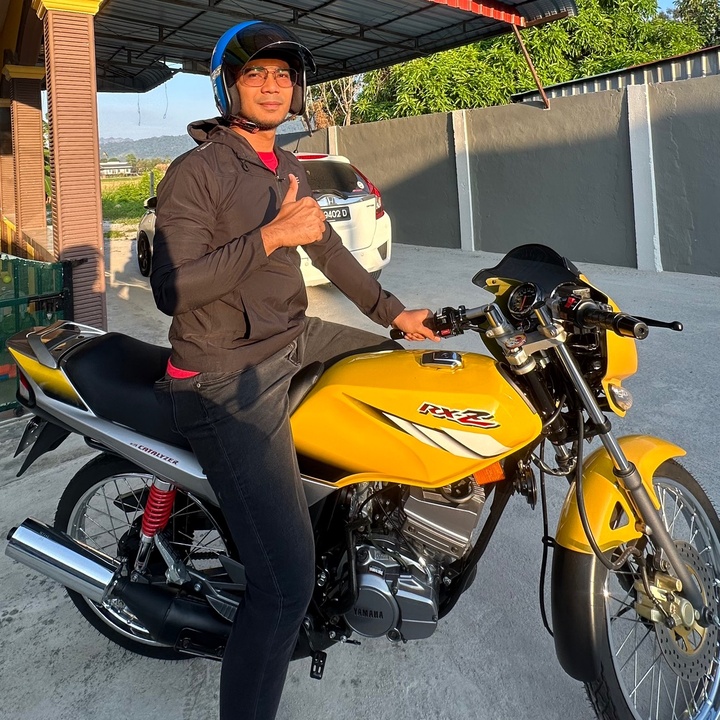 Profile Picture of amrinazemi (@amrin_azemi) on Tiktok