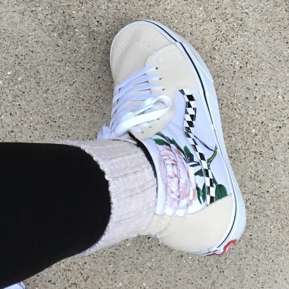 Haley Toren - Poshmark Profile Picture of Haley Toren (@haleyt480) on Poshmark