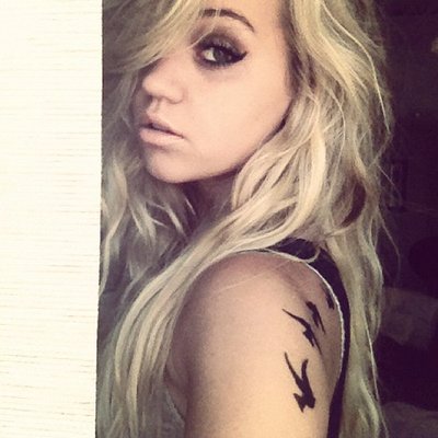 Profile Picture of Sofia Clark (@sofiacl9) on Twitter