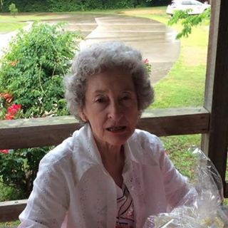 Profile Picture of Bettie Barnes (@bettie.farish) on Facebook