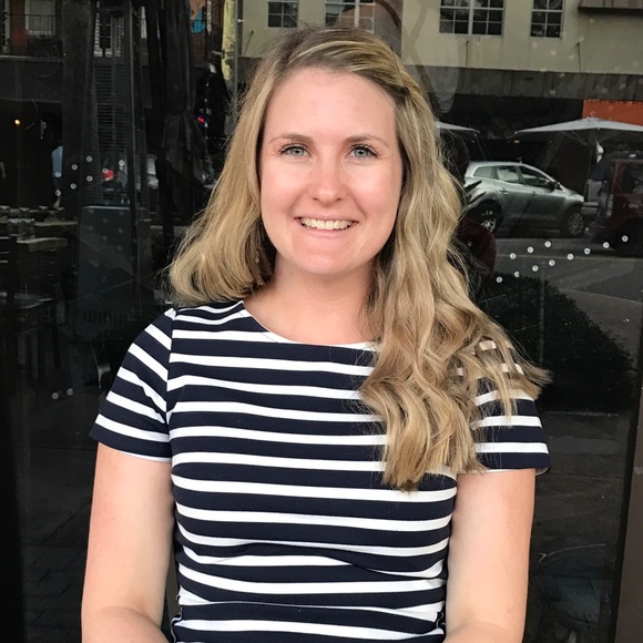 Profile Picture of Shannon Hemker (@slford22) on Poshmark