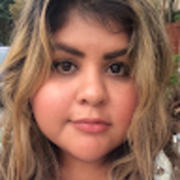 Profile Picture of Marcella Correa (@marcellacorrea9) on Poshmark