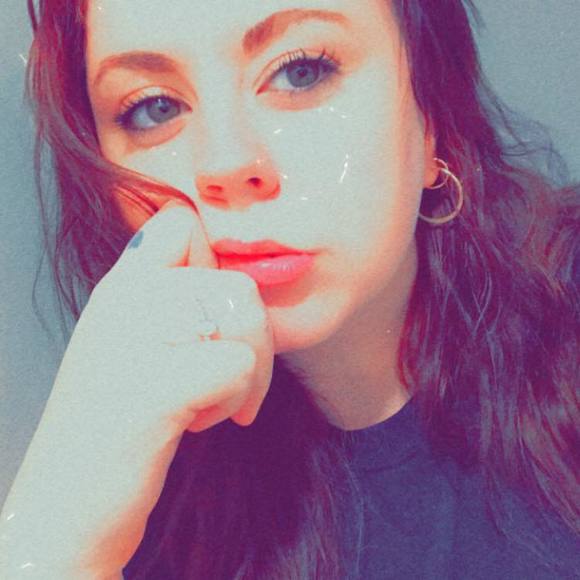 Profile Picture of Jenna Quimby (@jennaquimby) on Poshmark