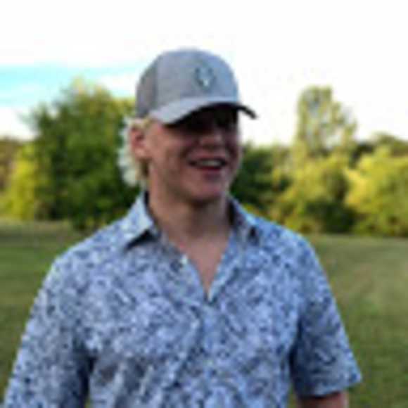 Profile Picture of Sean Mcroberts (@sean_mcroberts) on Poshmark