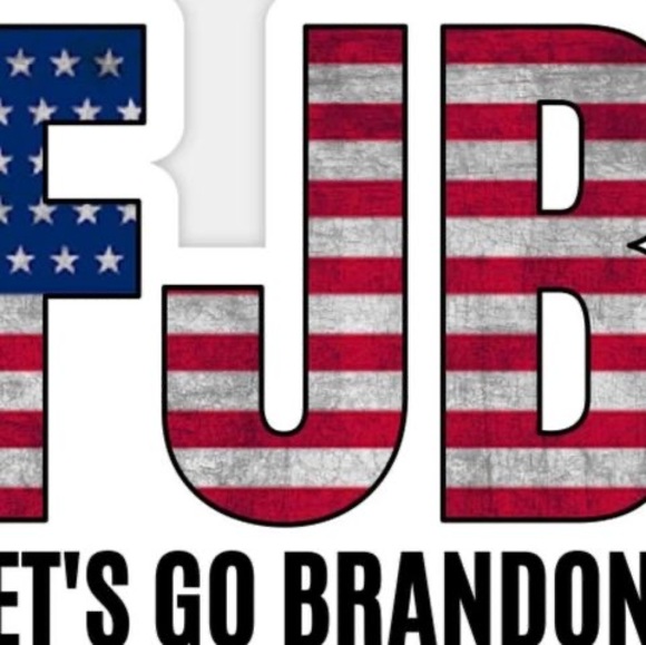 Profile Picture of Daniel Cortina (@dcortina0302) on Poshmark