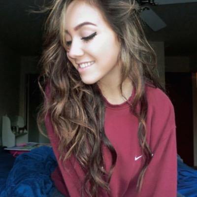 Profile Picture of Kelly Whitten (@kelllyyywhitten) on Twitter