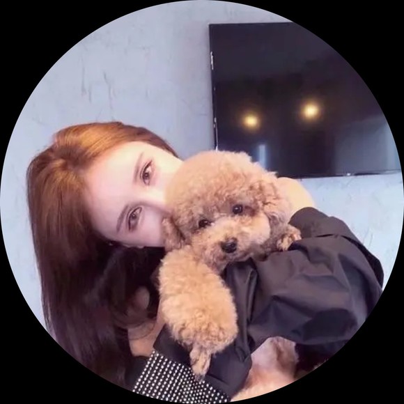 Profile Picture of Edward Howell (@ehowell84) on Poshmark