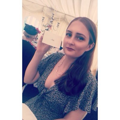 Profile Picture of Tori Nunn (@Tori_Nunners) on Twitter