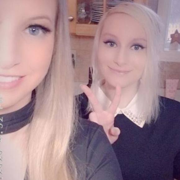 Profile Picture of Hayley Melhorn (@vamp108) on Poshmark