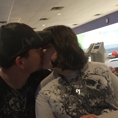 Profile Picture of Andrew Macias (@AndrewM87716233) on Twitter