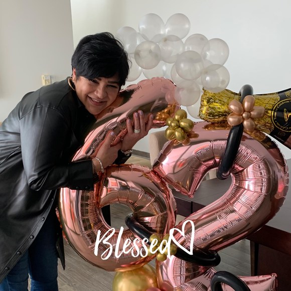 Profile Picture of Mari-mari Perez (@marimari0118) on Poshmark