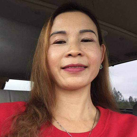 Profile Picture of Be Nguyen (@be_nguyen) on Poshmark